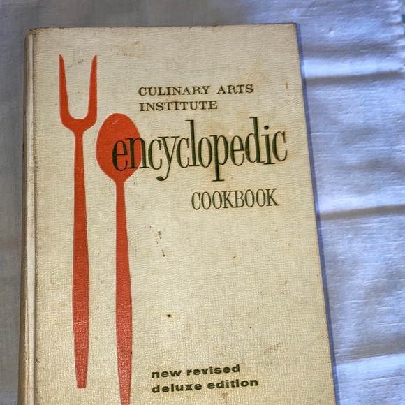 Other - Vtg COOKBOOK by CULINARY ARTS INSTITUTE, revised 1965, 974 pgs. $17